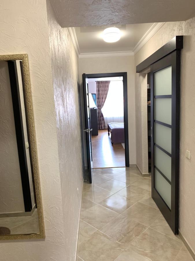 Центр. Поруч Парк Та Став Apartment Ternopil Exterior foto
